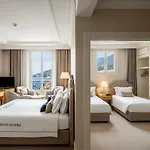 Majestic Aria & Hotel 5*