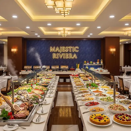 Majestic Rivera Готель 5*