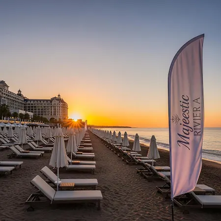 Hotel Majestic Rivera