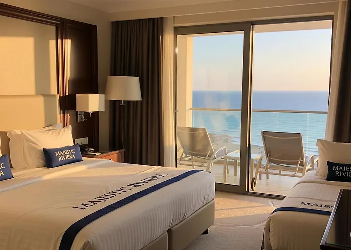 Majestic Aria Resort Hotel & Spa ホテル アランヤ